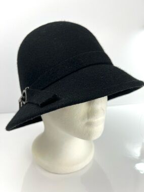 Le Chateau Retro Wool Felt Cloche Hat w/ Buckle Trim S/M Black English Country